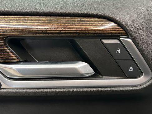 Used 2022 GMC Sierra 1500 Elevation w/ X31 Off-Road Package image 14