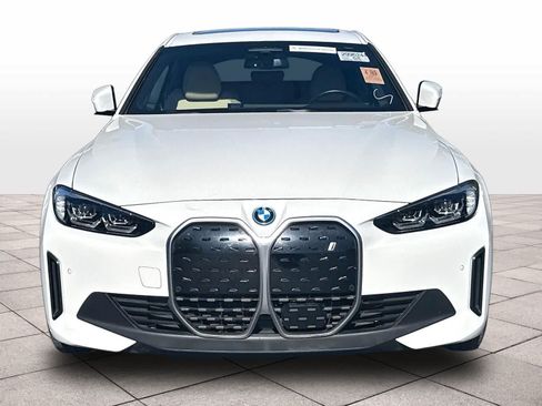 Used 2024 BMW i4 eDrive40 w/ Premium Package RWD image 2