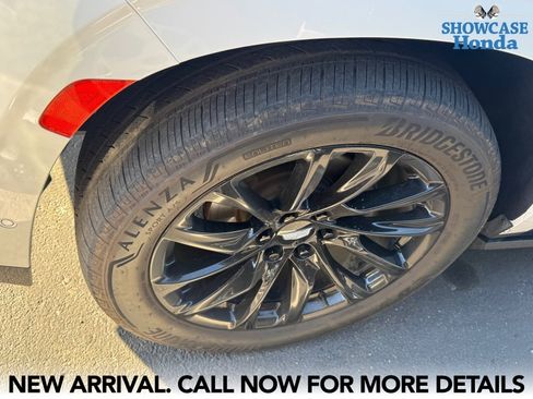 Used 2021 Cadillac Escalade Sport Platinum w/ LPO, ONYX Package image 7