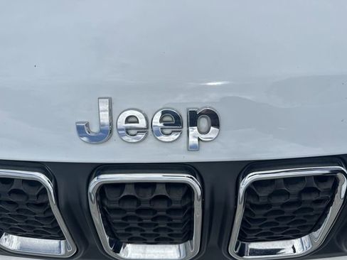 Used 2023 Jeep Compass Sport AWD/4WD image 10