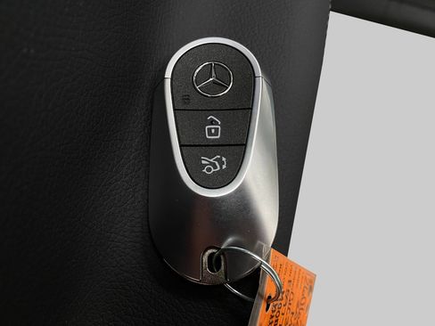 New 2026 Mercedes-Benz GLC 300 4MATIC image 33