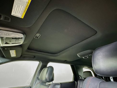 Used 2015 Dodge Durango R/T w/ Trailer Tow Group IV AWD/4WD image 22