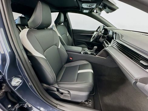 Certified 2026 Toyota Camry SE w/ Convenience Package FWD image 28