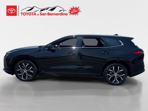New 2026 Toyota Crown Signia AWD/4WD image 2