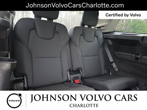 Certified 2025 Volvo XC90 B6 Plus image 12