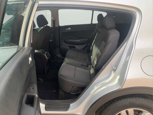 Used 2019 Kia Sportage LX FWD image 12