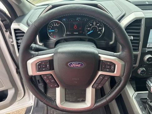 Used 2018 Ford F150 Lariat w/ Equipment Group 502A Luxury AWD/4WD image 18
