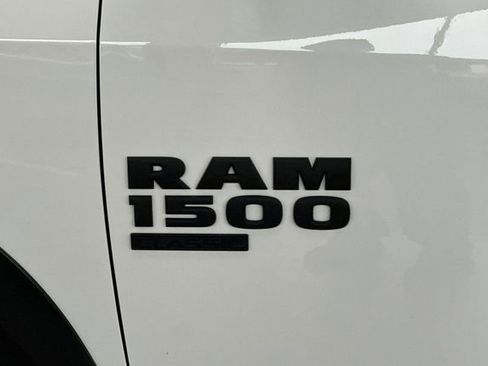 Used 2024 RAM 1500 Classic Warlock RWD image 34