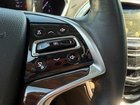 Used 2015 Cadillac SRX Luxury w/ Driver Assist Package AWD/4WD image 21