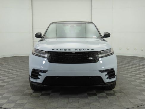 Used 2025 Land Rover Range Rover Velar Dynamic SE AWD/4WD image 2