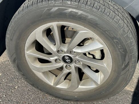 Used 2017 Hyundai Tucson SE FWD image 8