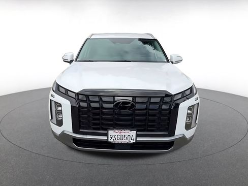 Used 2025 Hyundai Palisade SEL FWD image 4