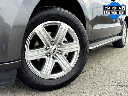 Used 2019 Ford Expedition XLT w/ Equipment Group 202A image 2