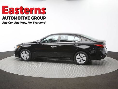 Used 2023 Nissan Altima 2.5 S FWD image 60