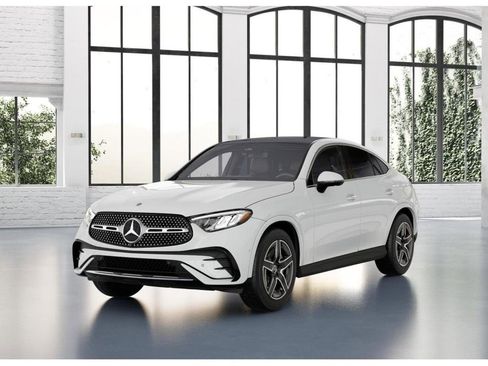 Certified 2025 Mercedes-Benz GLC 300 4MATIC image 40
