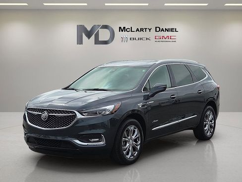 Certified 2019 Buick Enclave Avenir w/ Avenir Technology Package AWD/4WD image 2