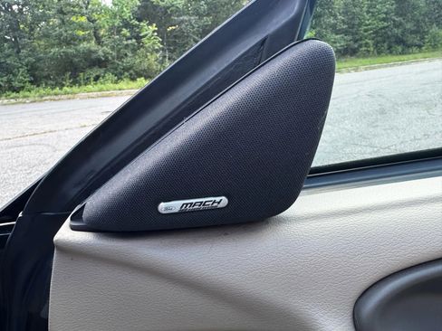 Used 2001 Ford Mustang GT image 18