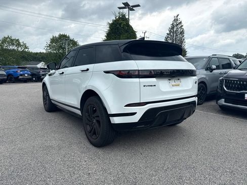 Used 2022 Land Rover Range Rover Evoque R-Dynamic S AWD/4WD image 3