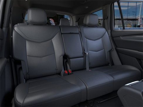 New 2025 Cadillac XT6 Luxury w/ LPO, Floor Liner Package image 17