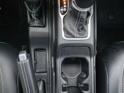 Used 2020 Jeep Gladiator Overland image 19