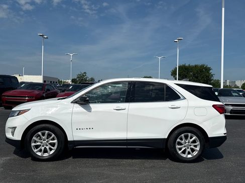 Used 2019 Chevrolet Equinox LT w/ LPO, Blackout Package FWD image 6