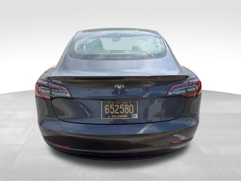 Used 2023 Tesla Model 3 Standard Range image 4
