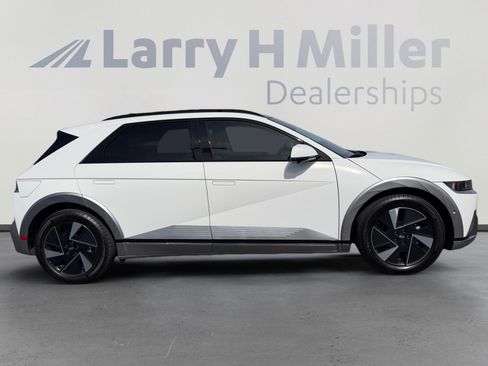 Used 2025 Hyundai Ioniq 5 Limited image 6
