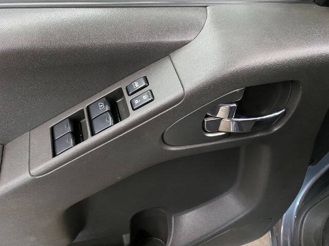 Used 2019 Nissan Frontier PRO-4X AWD/4WD image 11