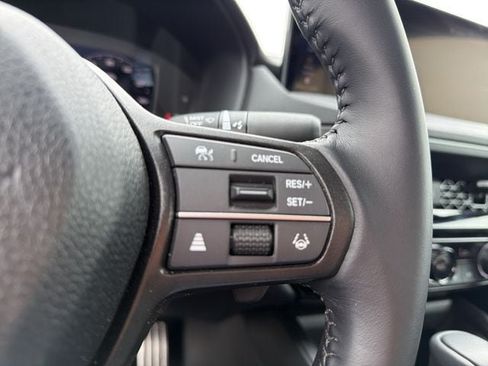 Used 2025 Honda Accord Sport image 35