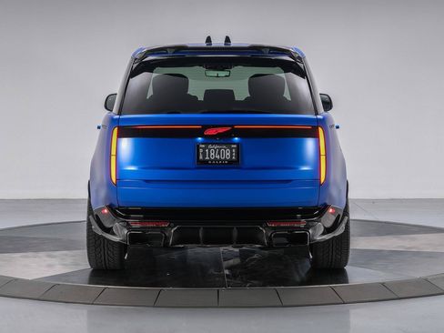Used 2025 Land Rover Range Rover Long Wheelbase Autobiography AWD/4WD image 4