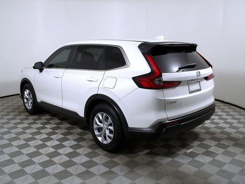 Used 2024 Honda CR-V LX image 9