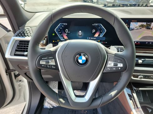 New 2026 BMW X5 sDrive40i w/ Climate Comfort Package RWD image 22