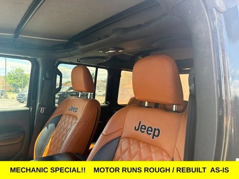 Used 2018 Jeep Wrangler Unlimited Sport S AWD/4WD image 3