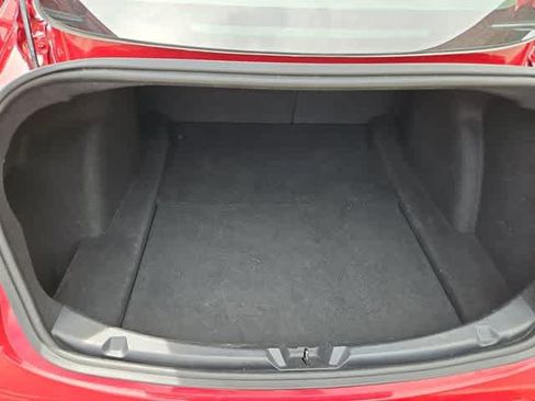 Used 2019 Tesla Model 3 Long Range image 32