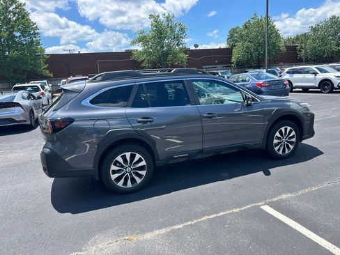 Certified 2024 Subaru Outback Limited AWD/4WD image 3