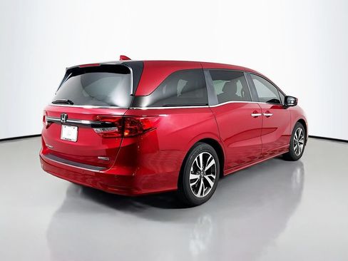 Used 2023 Honda Odyssey Touring image 5