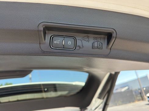 Used 2025 Ford Explorer ST AWD/4WD image 13