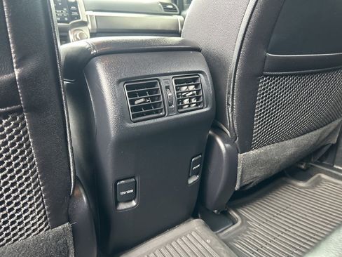 Used 2017 Toyota 4Runner SR5 image 14