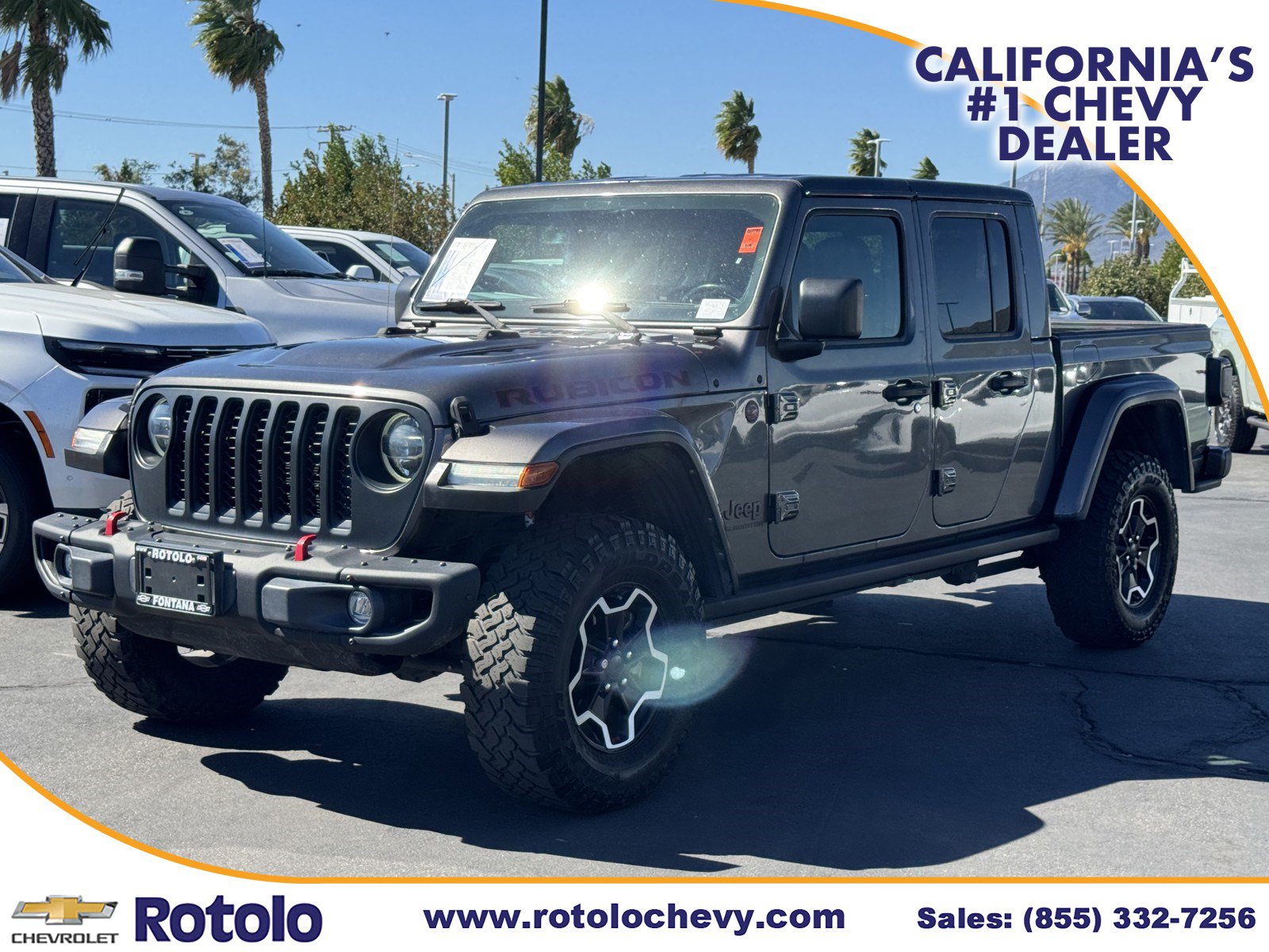 Used 2022 Jeep Gladiator Rubicon w/ Dual Top Group AWD/4WD image 3