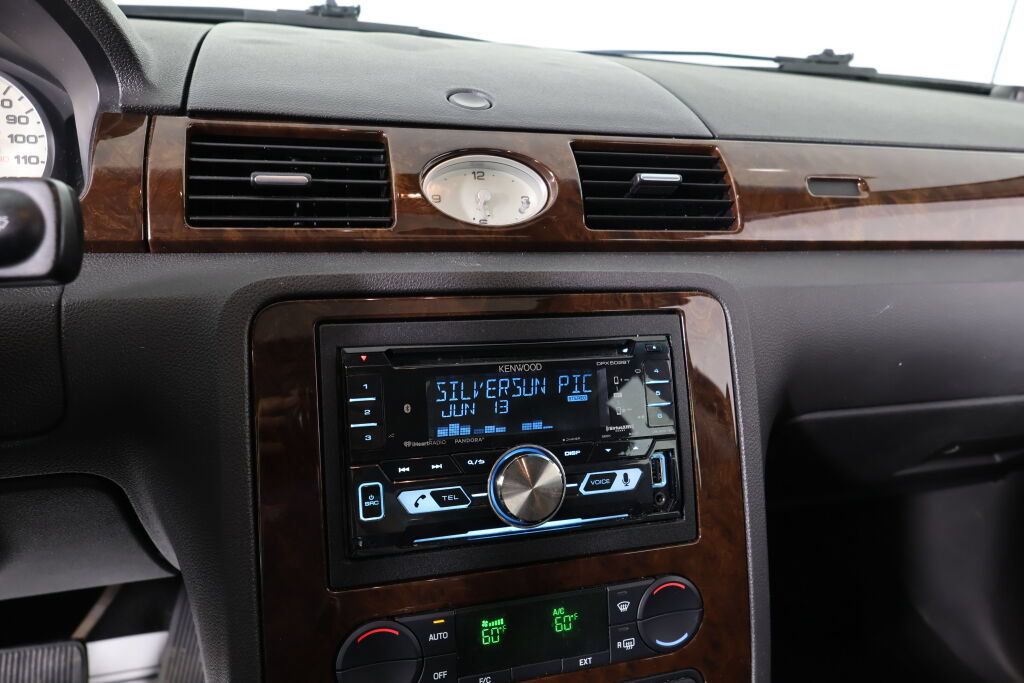 Used 2005 Ford Five Hundred Limited AWD/4WD image 35