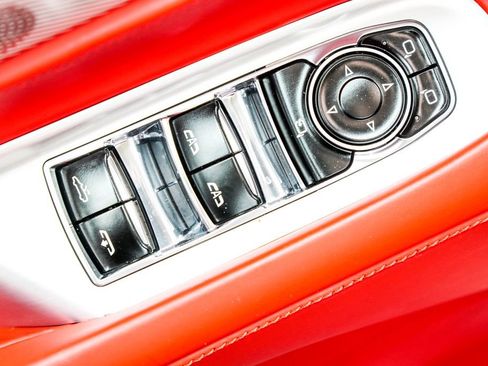Used 2023 Chevrolet Corvette Stingray Premium Conv w/ Z51 Performance Package image 43