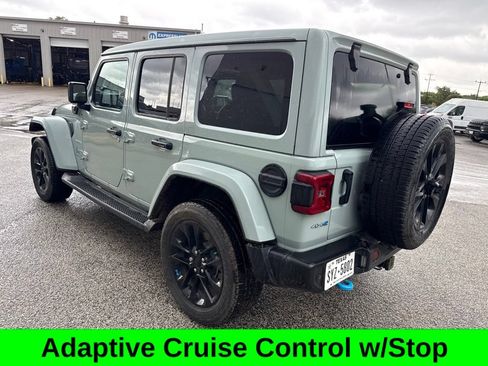 Used 2023 Jeep Wrangler Unlimited Sahara w/ Cold Weather Group AWD/4WD image 16