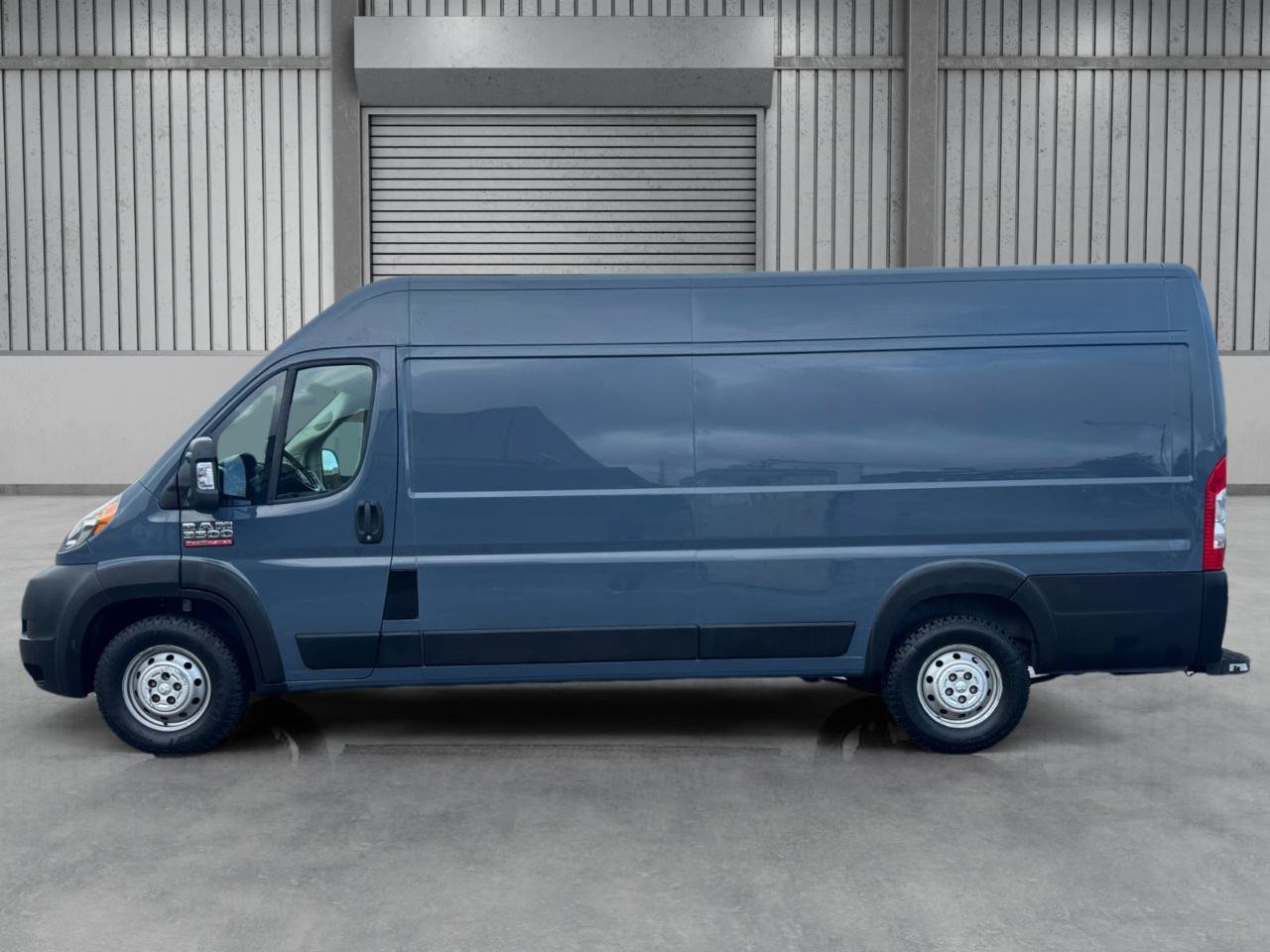 Used 2021 RAM ProMaster 3500 FWD image 2