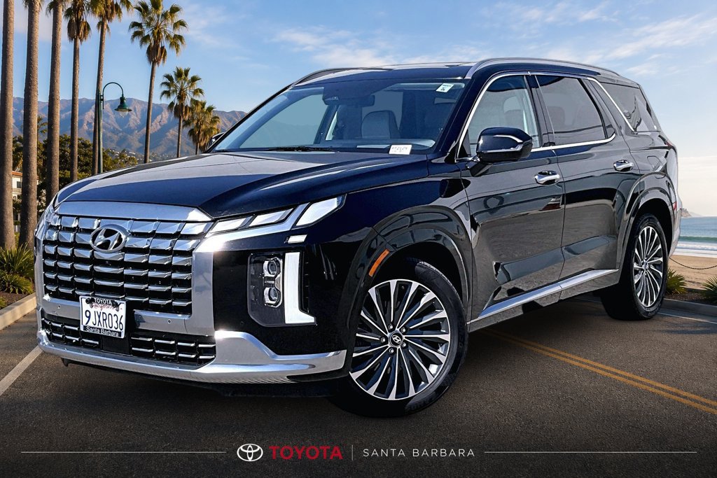 Used 2024 Hyundai Palisade Calligraphy FWD image 3