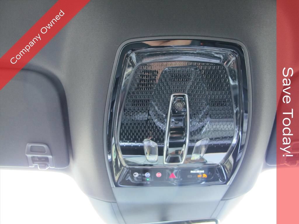New 2026 Cadillac Escalade IQ Sport 1 w/ LPO, ONYX Package AWD/4WD image 21