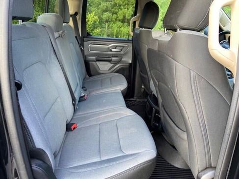 Used 2020 RAM 1500 Big Horn AWD/4WD image 18