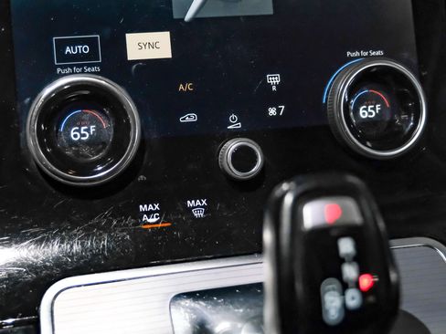 Used 2021 Land Rover Range Rover Evoque S image 21