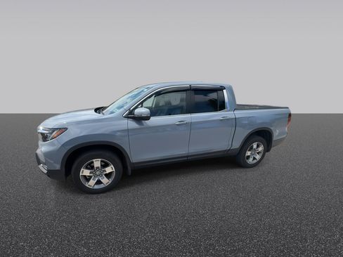 Used 2025 Honda Ridgeline RTL image 5