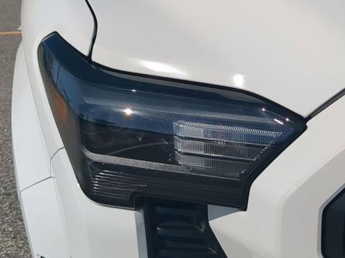Certified 2024 Toyota Tacoma SR5 image 10