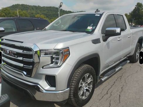 Used 2022 GMC Sierra 1500 SLE AWD/4WD image 1